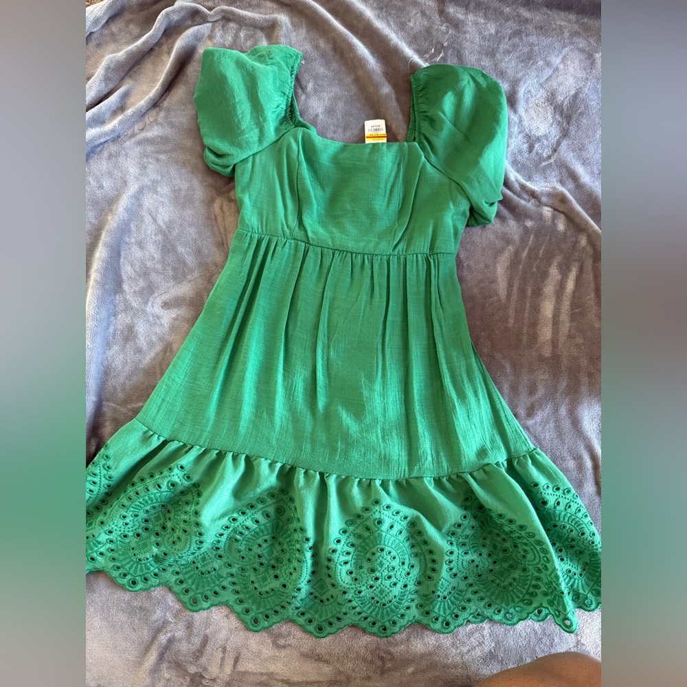 Women’s Green dress blouse
